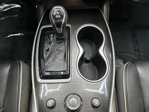 Used 2017 INFINITI QX60 Luxe image 30