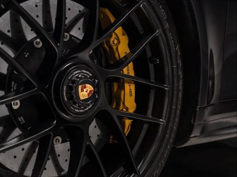 Used 2019 Porsche 911 Turbo S image 11