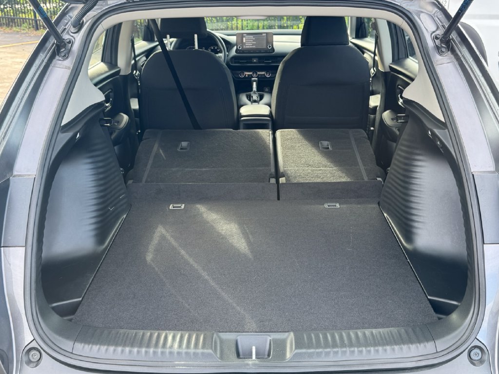 Used 2024 Honda HR-V LX image 15