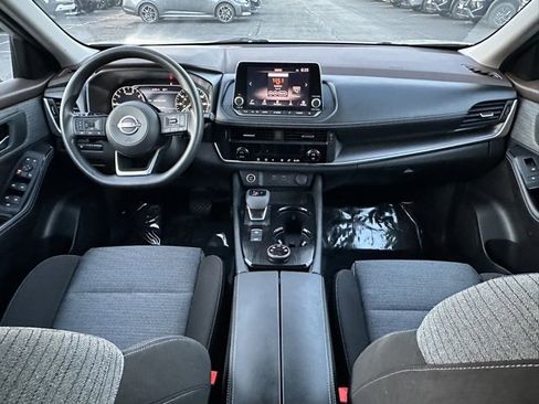 Certified 2023 Nissan Rogue SV image 25