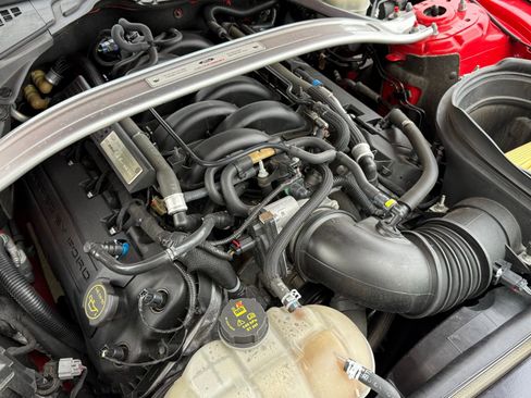 Used 2016 Ford Mustang Shelby GT350 w/ Technology Package image 36