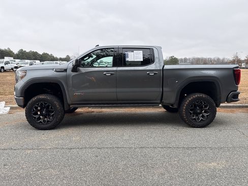 Certified 2021 GMC Sierra 1500 AT4 w/ AT4 Premium Package image 5