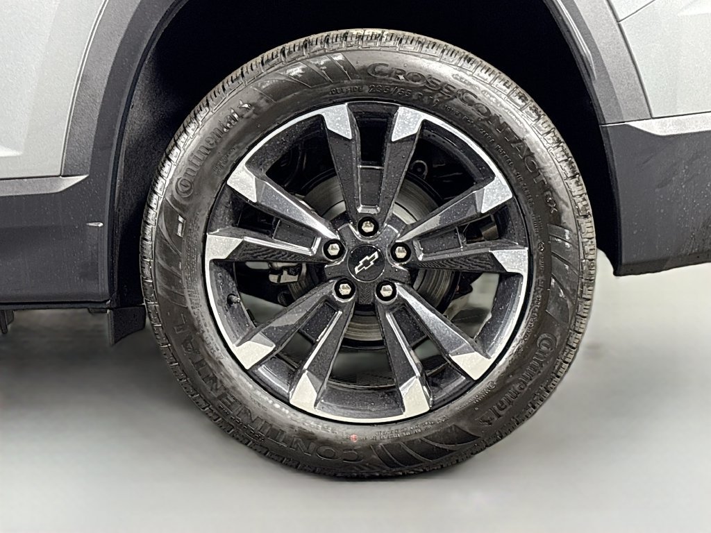 Used 2026 Chevrolet Equinox RS w/ Safety and Technology Package AWD/4WD image 33