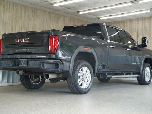 Used 2020 GMC Sierra 2500 Denali w/ Denali Ultimate Package AWD/4WD image 10