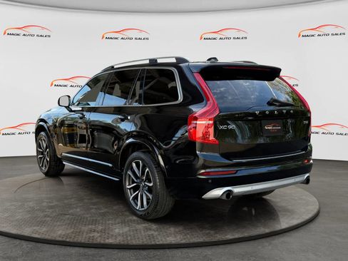 Used 2018 Volvo XC90 T5 Momentum w/ Convenience Package AWD/4WD image 8