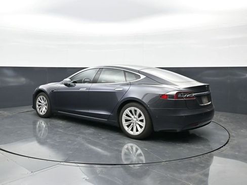 Used 2020 Tesla Model S AWD image 5