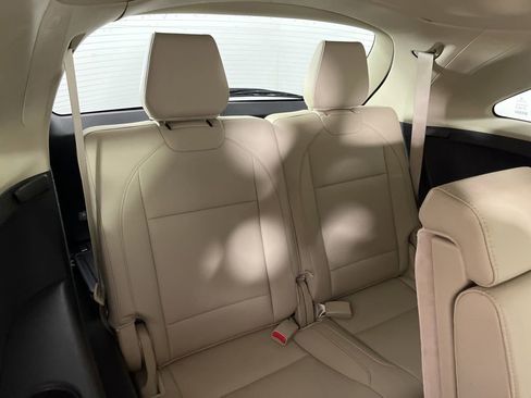 Used 2018 Acura MDX SH-AWD image 10