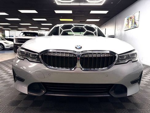 Used 2019 BMW 330i Sedan w/ Convenience Package RWD image 3