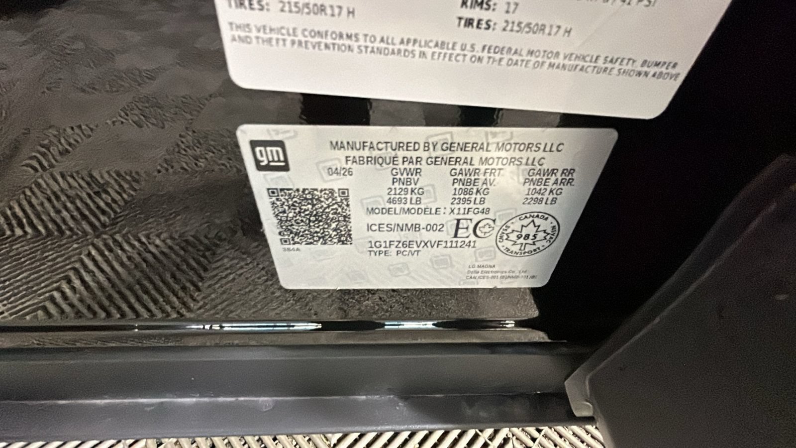Used 2027 Chevrolet Bolt RS FWD image 11