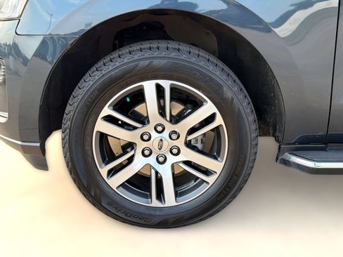 Used 2022 Ford Expedition XLT AWD/4WD image 12
