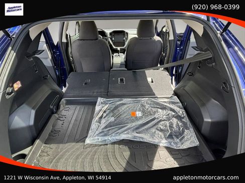 Used 2025 Subaru Crosstrek 2.0i Premium AWD/4WD image 24