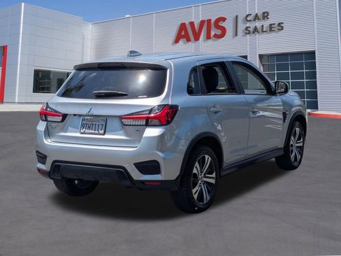 Used 2025 Mitsubishi Outlander Sport SE AWD/4WD image 6