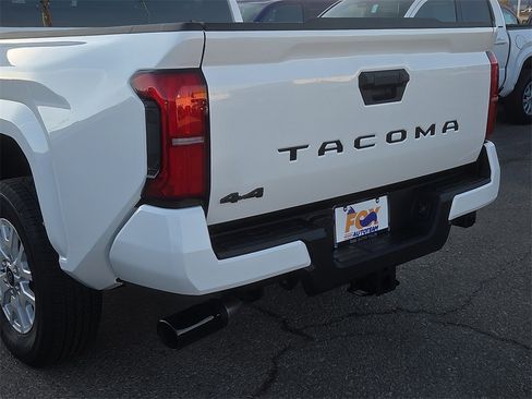 New 2026 Toyota Tacoma SR5 image 12