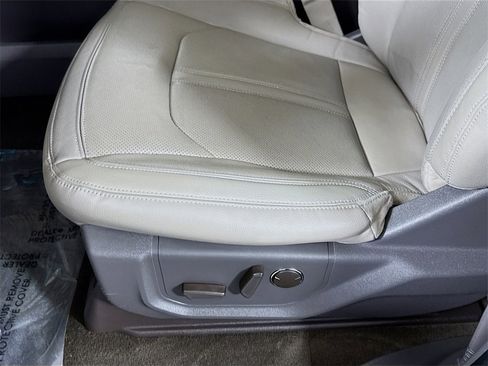 Used 2020 Ford Expedition Max Limited image 20