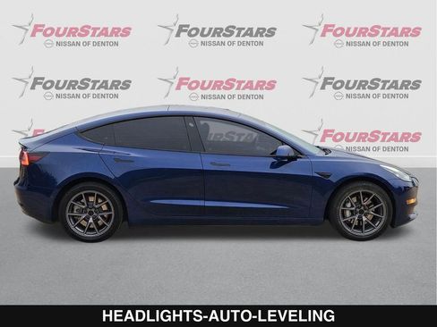 Used 2022 Tesla Model 3 Long Range AWD/4WD image 3