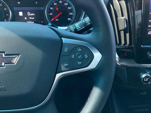 Certified 2023 Chevrolet Traverse RS image 24