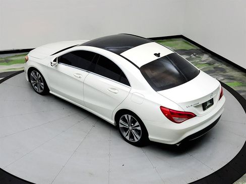 Used 2015 Mercedes-Benz CLA 250 image 34