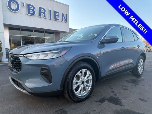 Used 2023 Ford Escape Active w/ Tech Pack #2 image 1