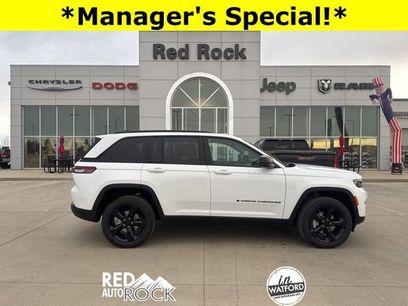 New 2025 Jeep Grand Cherokee Limited w/ Black Appearance Package