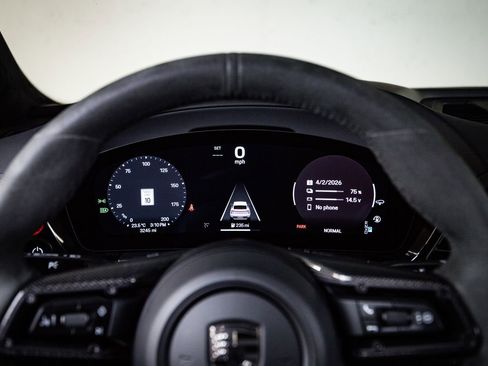 Certified 2025 Porsche Macan Turbo Electric AWD/4WD image 15