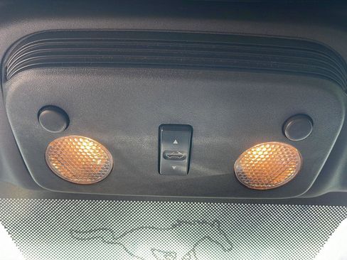 Used 2006 Ford Mustang GT Premium RWD image 23