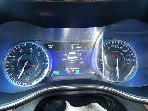 Used 2015 Chrysler 200 C w/ Navigation & Sound Group I AWD/4WD image 18