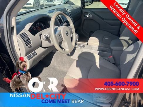 Used 2021 Nissan Frontier SV RWD image 12