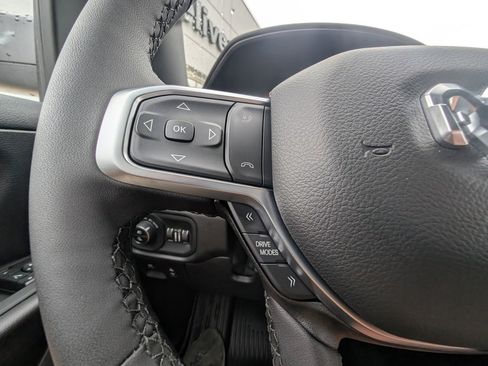 New 2026 RAM 1500 4x4 Crew Cab image 23