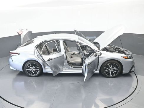 Used 2022 Toyota Camry SE image 68