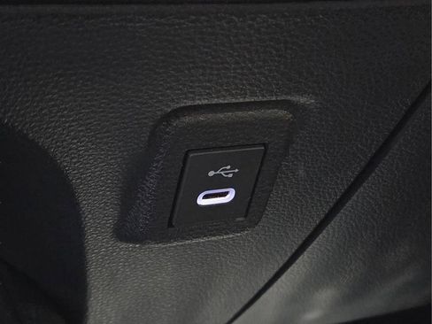 Certified 2025 Toyota Corolla SE FWD image 21