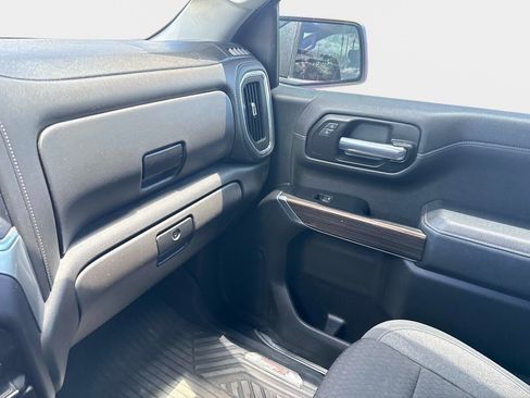 Used 2022 Chevrolet Silverado 1500 LT AWD/4WD image 23