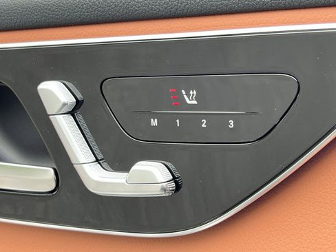 New 2026 Mercedes-Benz GLC 300 4MATIC image 40