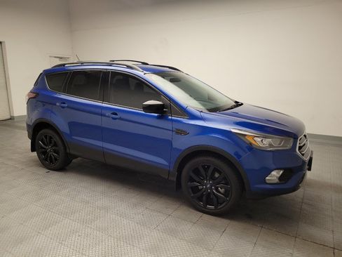 Used 2018 Ford Escape SE w/ SE Sport Appearance Package AWD/4WD image 11