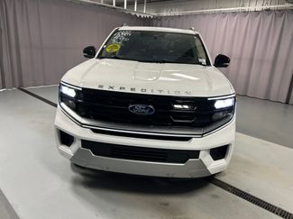 Used 2025 Ford Expedition Max Platinum AWD/4WD video 2