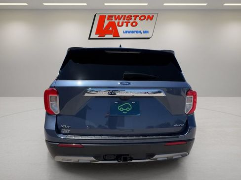 Used 2021 Ford Explorer XLT w/ Equipment Group 202A AWD/4WD image 4