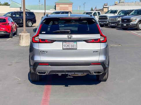 Used 2023 Honda CR-V Sport image 4