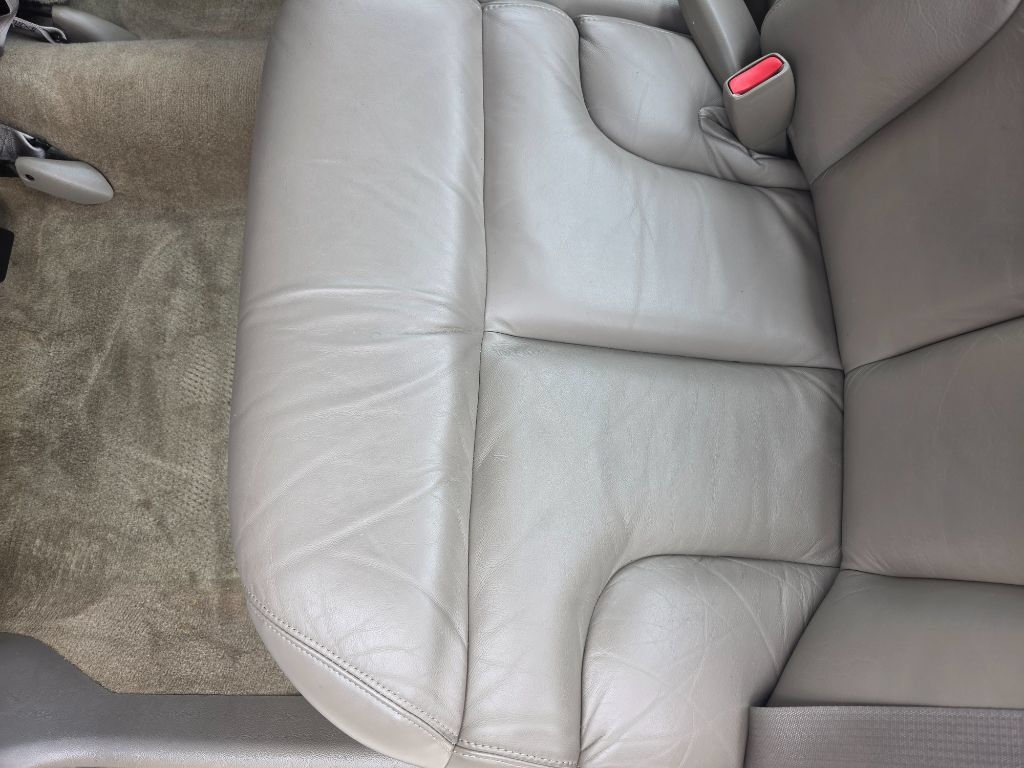 Used 1998 Buick Le Sabre Custom w/ Headliner Lighting Pkg FWD image 36