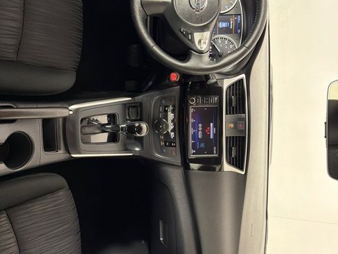 Used 2019 Nissan Sentra SV w/ Electronics Package image 25