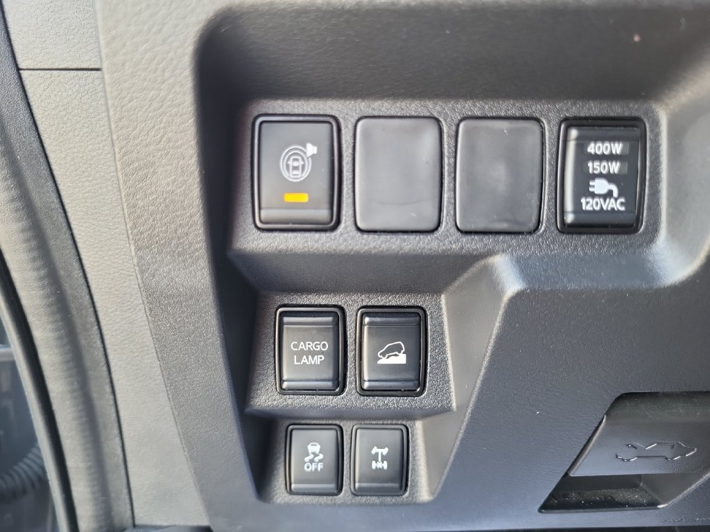 Used 2023 Nissan Frontier PRO-4X w/ Pro Convenience Package AWD/4WD image 20