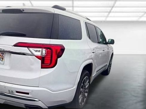 Used 2023 GMC Acadia Denali FWD image 3
