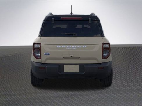 New 2025 Ford Bronco Sport Outer Banks image 4