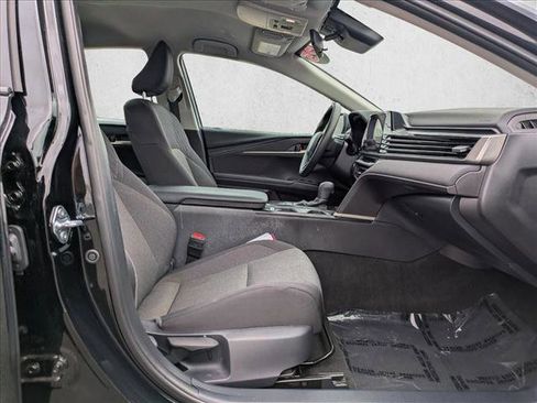 Used 2025 Toyota Camry LE image 26