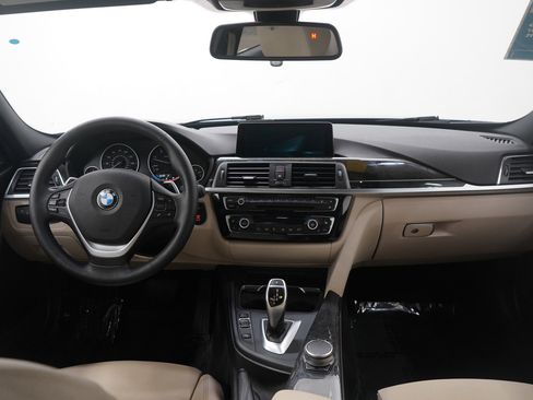 Used 2017 BMW 328d xDrive Sedan AWD/4WD image 13