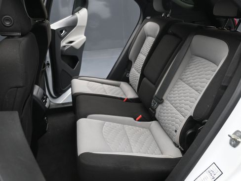 Used 2019 Chevrolet Equinox LT FWD image 22
