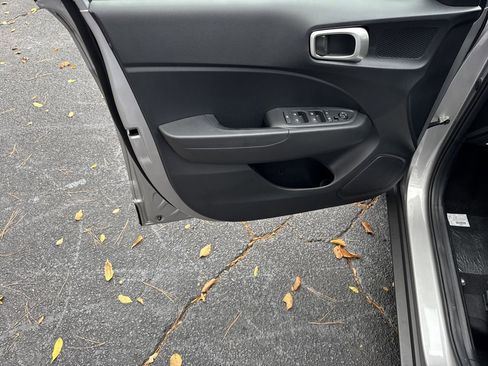 New 2026 Hyundai Venue SEL image 10