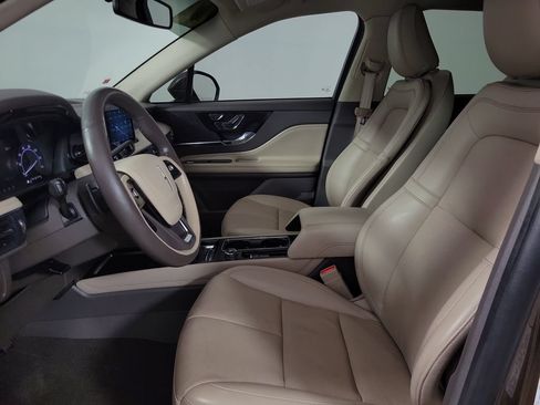 Certified 2022 Lincoln Corsair FWD w/ Premium Package image 16