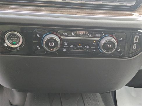 Used 2023 Chevrolet Silverado 1500 RST image 20