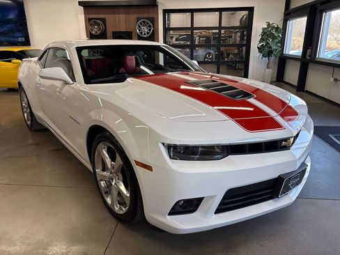 Used 2015 Chevrolet Camaro SS w/ RS Package image 20