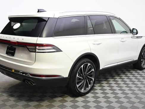 New 2026 Lincoln Aviator Reserve image 7