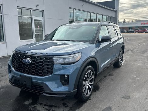 New 2026 Ford Explorer ST-Line image 1